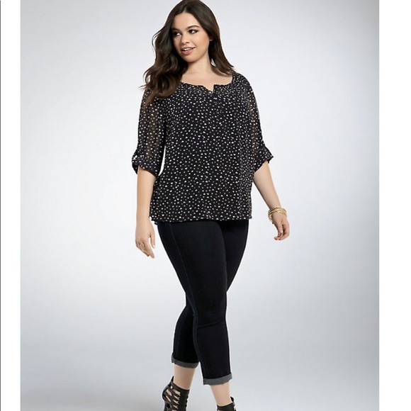 Chiffon Blouse with Hearts - Picture 3 of 9